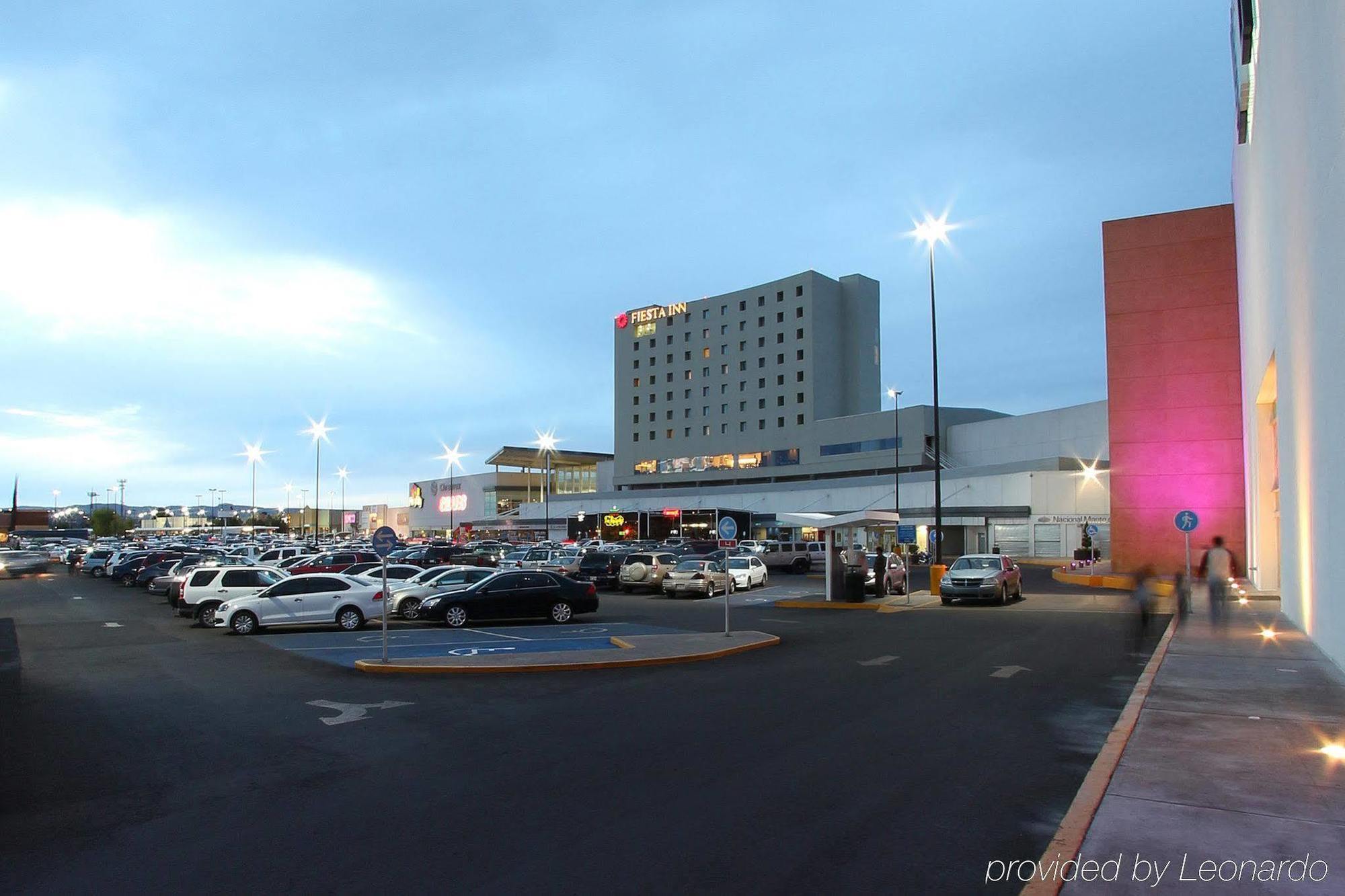 Fiesta Express Hotel 4*